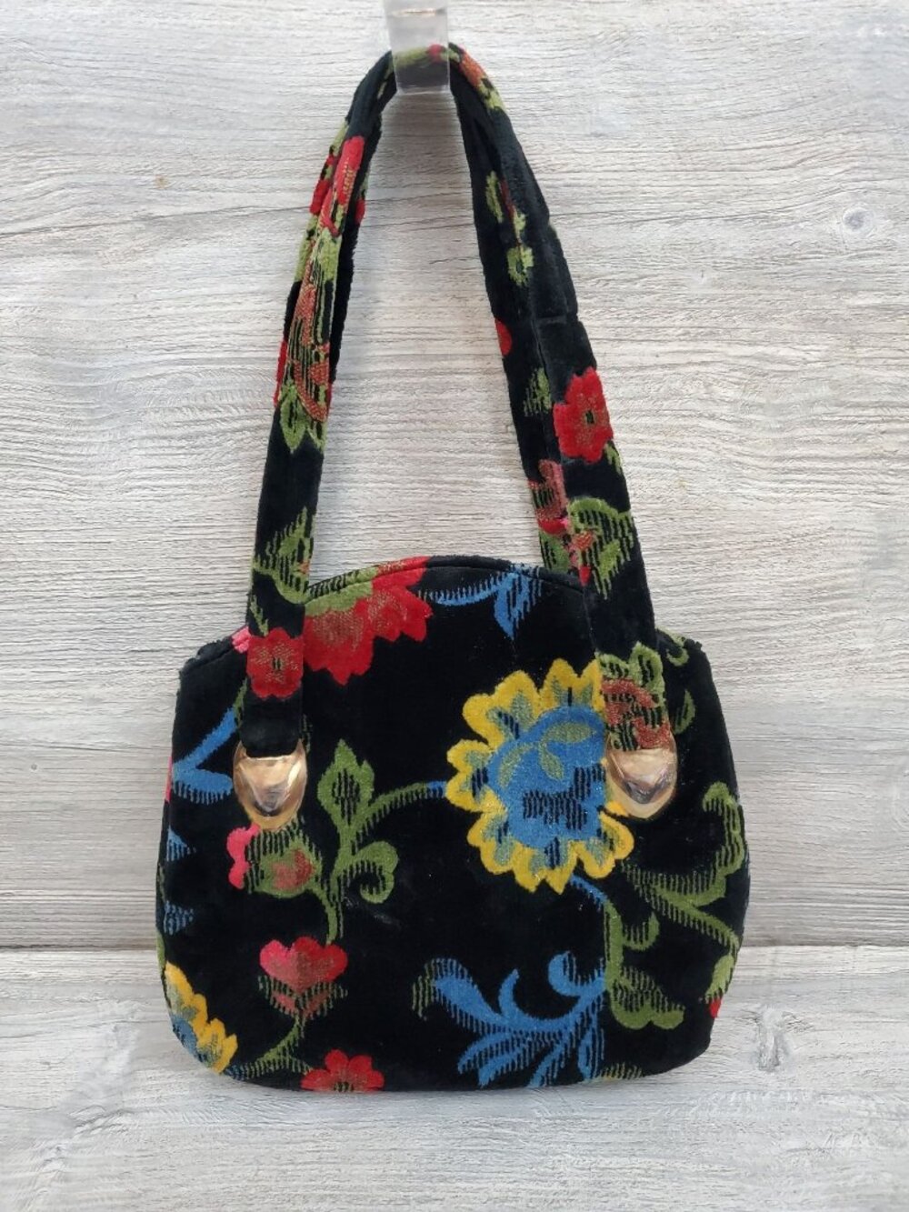 Vintage carpet bag style kiss lock shoulder bag